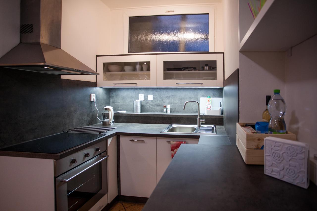 Haas Apartments Stojanova With Parking Brno Exterior photo